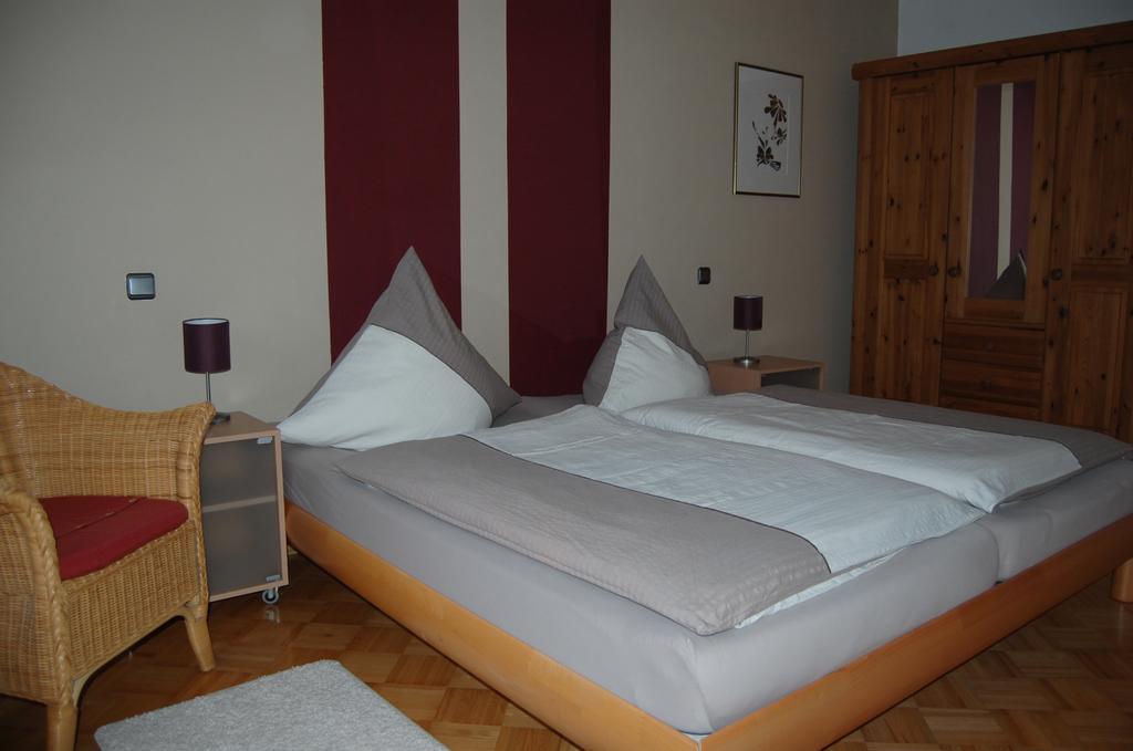 Ferienhaus Ginsterbluete Schleiden Ruang foto